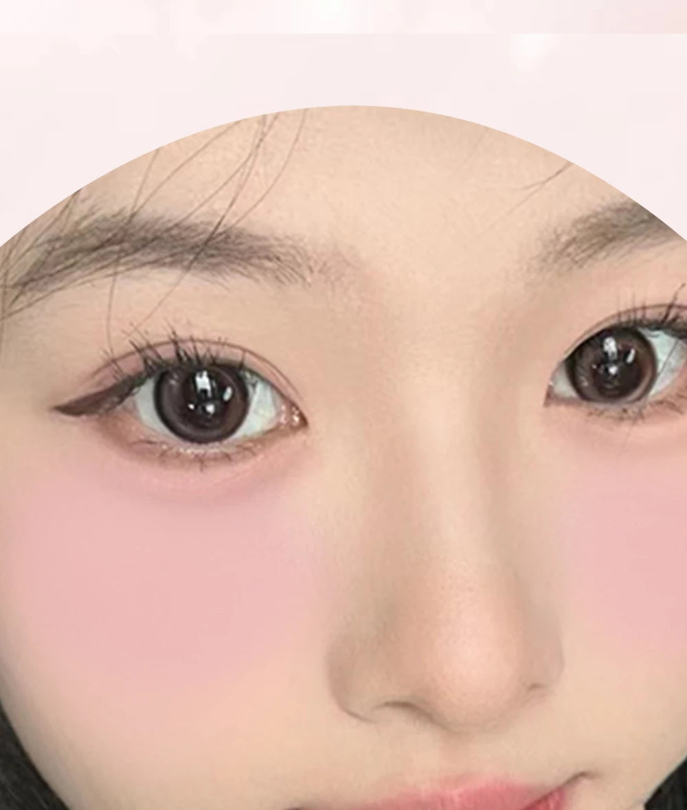 HISYI three-color blush matte natural nude makeup brightens the appearance and brightens the color. Three-color blush plate